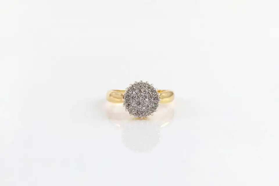 Anel Chuveiro de Diamantes em Ouro 18k